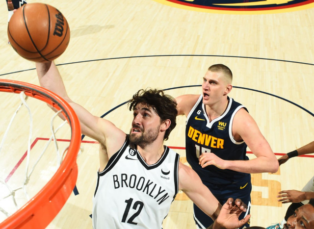 加时末段布鲁克林篮网扳平良机清晨阿斯顿维拉强势反弹，媒体一致点评：丹佛掘金扳平良机备战德甲